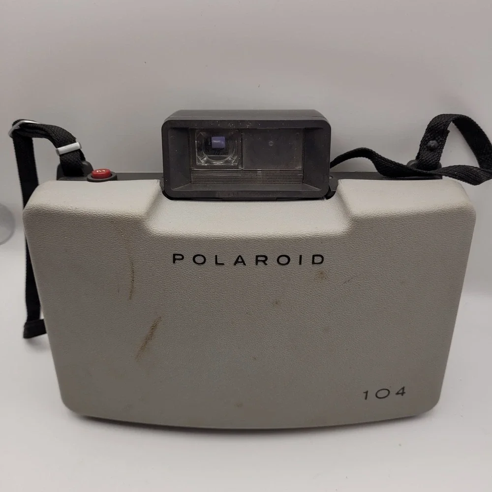 Vintage Polaroid Automatic 104 Land Camera with Original Box and Cover TD504740
